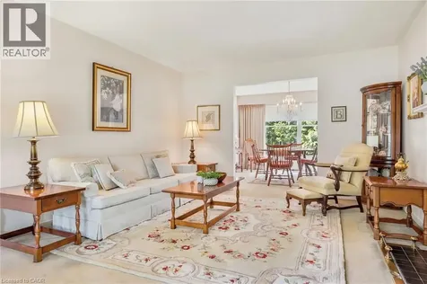 39 Maureen Avenue Ancaster ON L9G 3L7