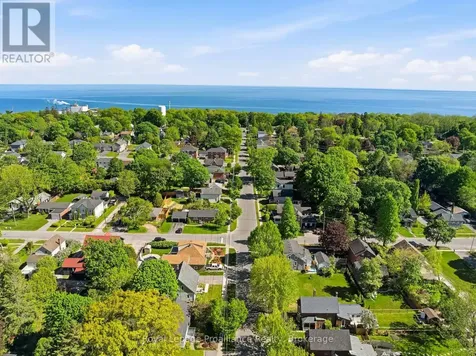 29 Bramley Street South Port Hope ON L1A 3J9