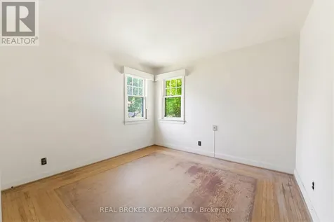 30 Lincoln Avenue Brantford ON N3T 4S4