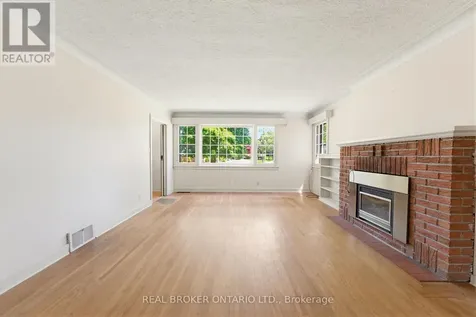30 Lincoln Avenue Brantford ON N3T 4S4