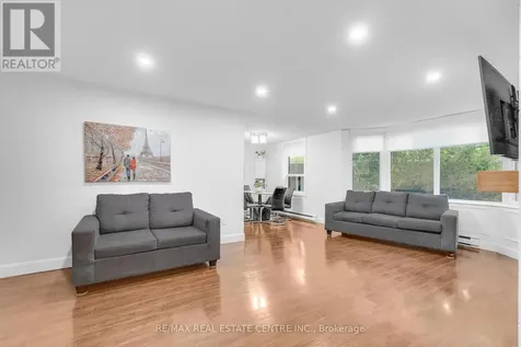 35 Green Valley Drive Kitchener ON N2P 2A5