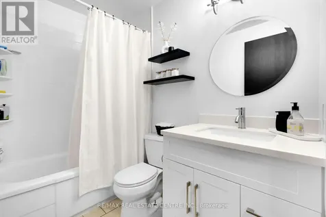 35 Green Valley Drive Kitchener ON N2P 2A5