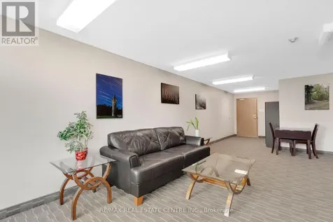 35 Green Valley Drive Kitchener ON N2P 2A5