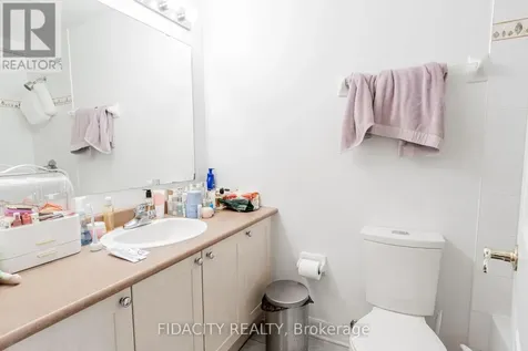 310 Central Park Drive Ottawa ON K2C 4G4