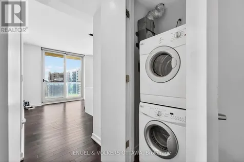 300 Lisgar Street Ottawa ON K2P 0E2