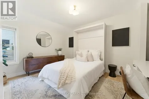 440 Duke Street West Kitchener ON N2H 3Y8