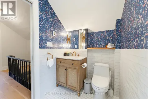 440 Duke Street West Kitchener ON N2H 3Y8
