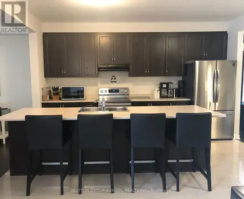 706 Brittanic Road Ottawa ON K2V 0N8