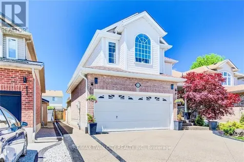 913 Copper Leaf Crescent Kitchener ON N2E 3W1