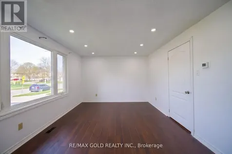 281 Morgan Avenue Kitchener ON N2A 2M7