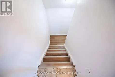 281 Morgan Avenue Kitchener ON N2A 2M7