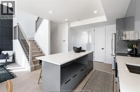 2041 Seneca Street Windsor ON N8W 2Z9