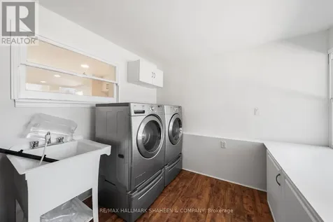 9 Evans Drive Whitchurch-stouffville ON L4A 2Y4