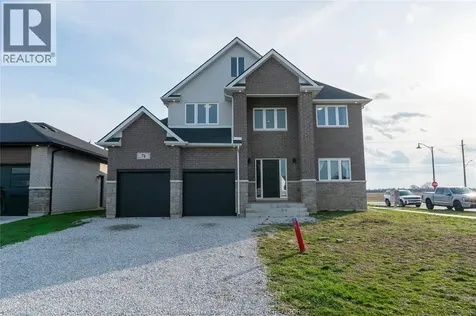 74 Dundee Drive Chatham ON N7M 0S8