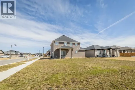 74 Dundee Drive Chatham ON N7M 0S8