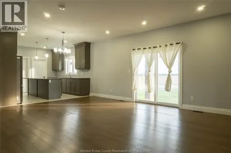 74 Dundee Drive Chatham ON N7M 0S8