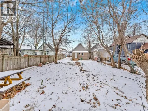 944 Maisonville Windsor ON N8Y 3R9