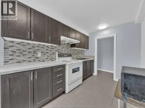 531 Mill Street Windsor ON N9C 2R7