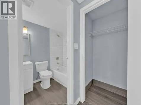 531 Mill Street Windsor ON N9C 2R7