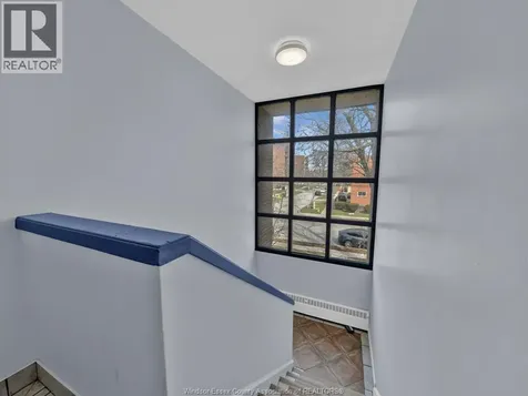531 Mill Street Windsor ON N9C 2R7