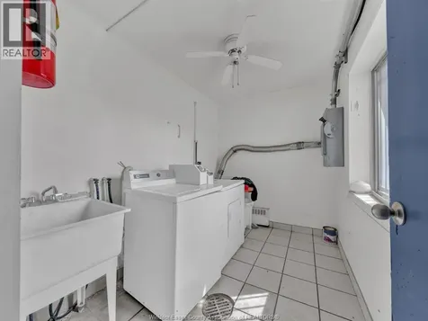 531 Mill Street Windsor ON N9C 2R7