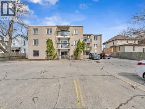 531 Mill Street Windsor ON N9C 2R7