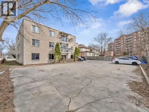 531 Mill Street Windsor ON N9C 2R7