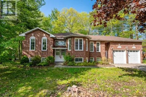 39 Downer Crescent Wasaga Beach ON L9Z 1C3