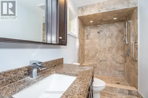 39 Downer Crescent Wasaga Beach ON L9Z 1C3