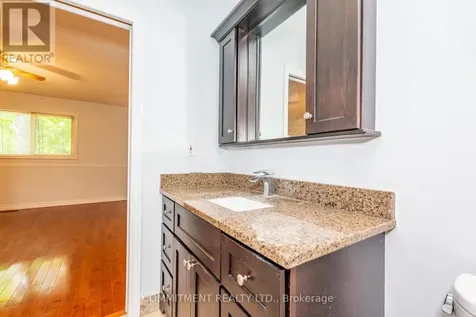 39 Downer Crescent Wasaga Beach ON L9Z 1C3