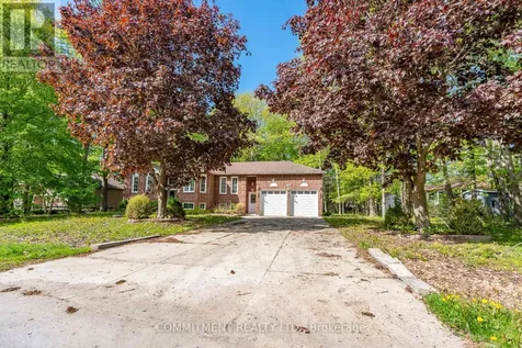 39 Downer Crescent Wasaga Beach ON L9Z 1C3
