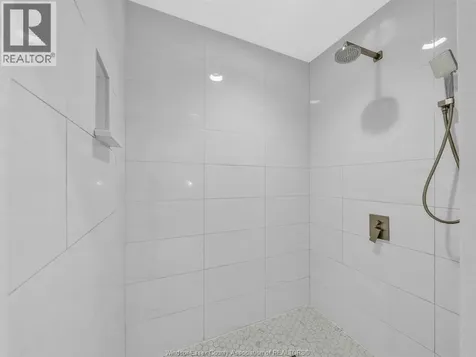 1465 Union Avenue Kingsville ON N9Y 2V2