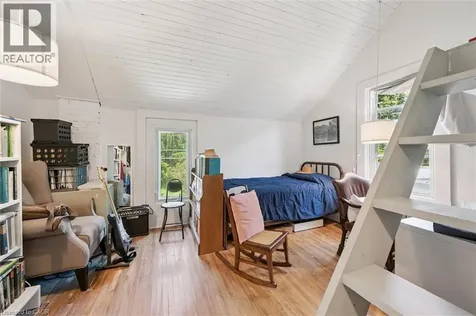 74 Homewood Avenue Kitchener ON N2M 1W9