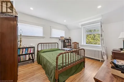 74 Homewood Avenue Kitchener ON N2M 1W9