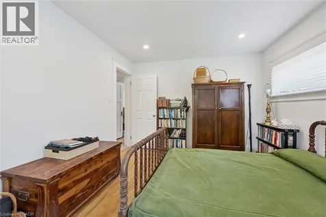74 Homewood Avenue Kitchener ON N2M 1W9