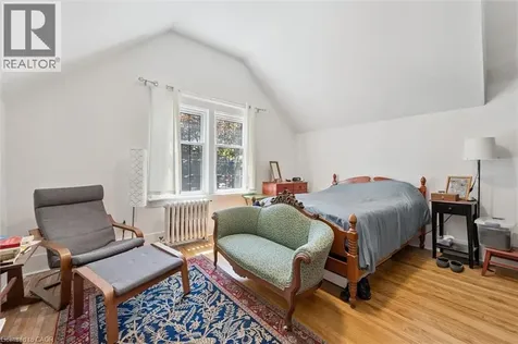 74 Homewood Avenue Kitchener ON N2M 1W9