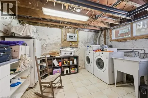 74 Homewood Avenue Kitchener ON N2M 1W9