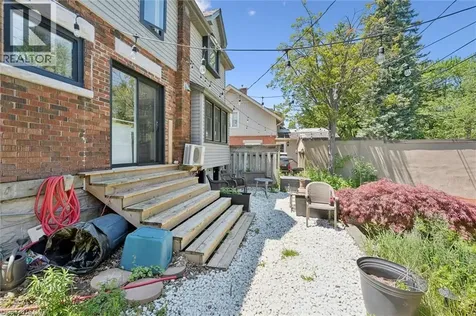 74 Homewood Avenue Kitchener ON N2M 1W9