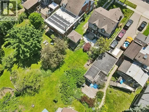 74 Homewood Avenue Kitchener ON N2M 1W9