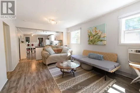1693 Shore Lane Wasaga Beach ON L9Z 1W4