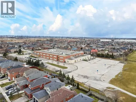 3753 Densbury Drive Mississauga ON L5N 6Z2