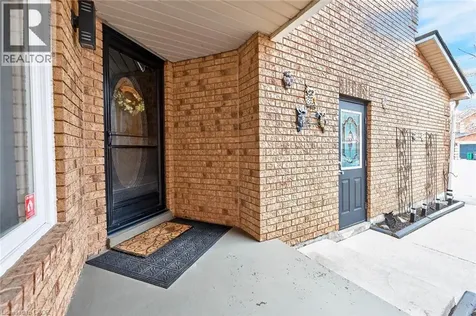 3753 Densbury Drive Mississauga ON L5N 6Z2