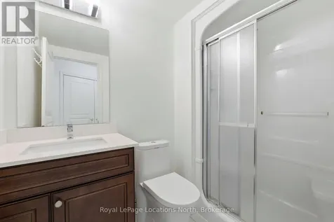 4 Briar Hill Heights New Tecumseth ON L9R 1Z7