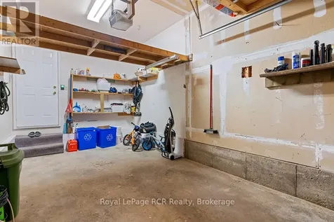 2512 8th Avenue A Avenue East Owen Sound ON N4K 6W5