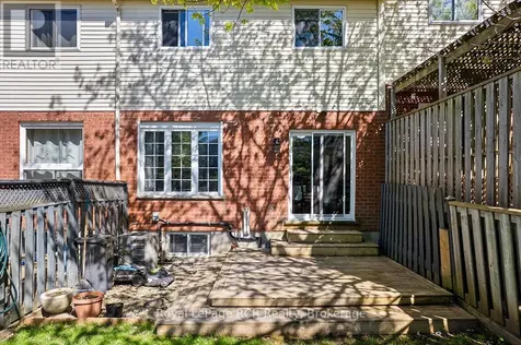 2512 8th Avenue A Avenue East Owen Sound ON N4K 6W5