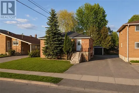 1288 Paquette Sudbury ON P3A 3Y2