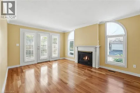 590 8 Highway Stoney Creek ON L8G 5G4