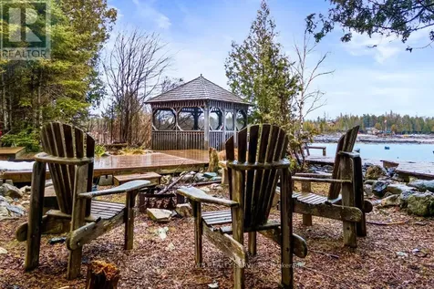 1166 Dorcas Bay Road Northern Bruce Peninsula ON N0H 2R0