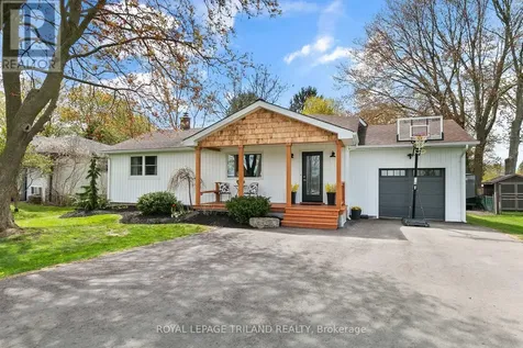 298 Sunset Drive Central Elgin ON N5R 3C5