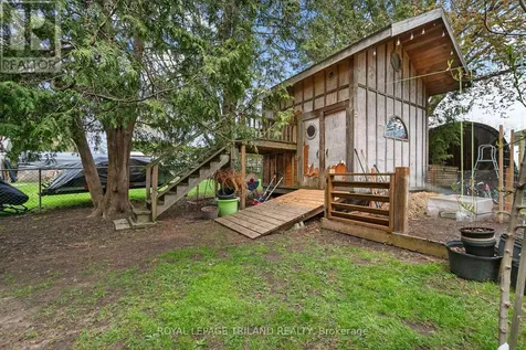 298 Sunset Drive Central Elgin ON N5R 3C5